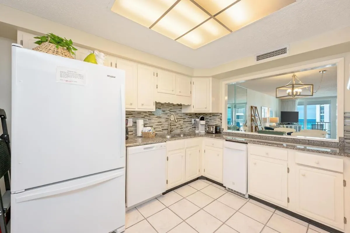 1055-Shoreline Towers Destin Holiday home